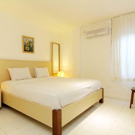 Hotel Marni Mulya Surakarta  Bagian luar foto