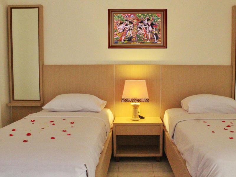 Hotel Marni Mulya Surakarta  Bagian luar foto