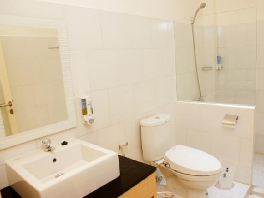 Hotel Marni Mulya Surakarta  Bagian luar foto