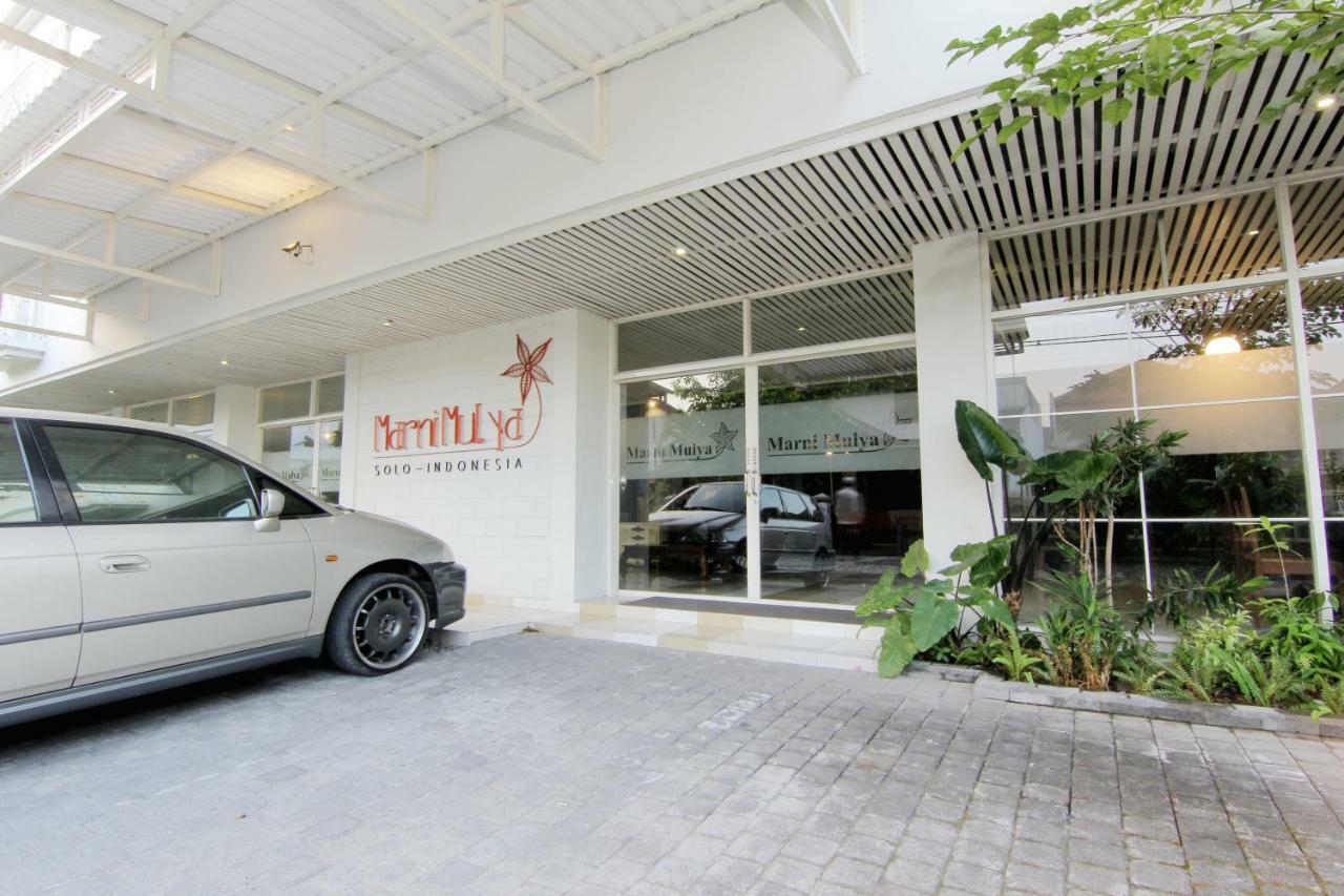 Hotel Marni Mulya Surakarta  Bagian luar foto