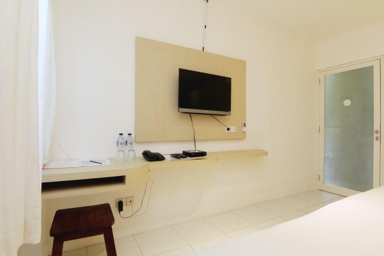 Hotel Marni Mulya Surakarta  Bagian luar foto